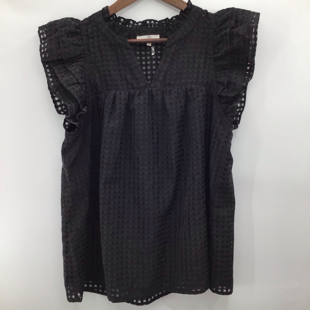 Entro Black Textured Blouse with Ruffled Sleeves - Picture 2 of 10